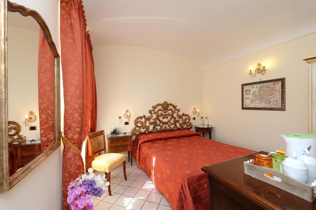 Amalfi Old Square Room & Apartments Exterior foto