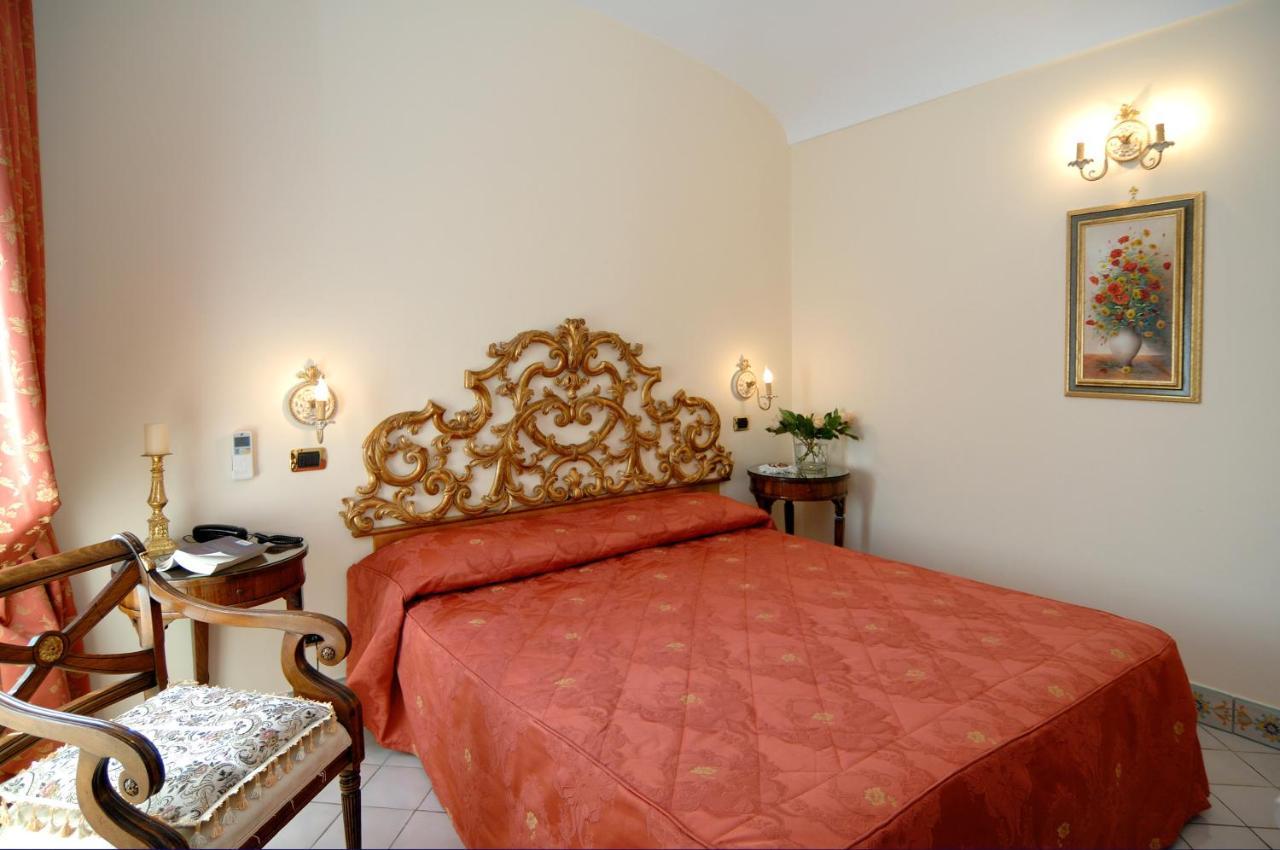 Amalfi Old Square Room & Apartments Exterior foto