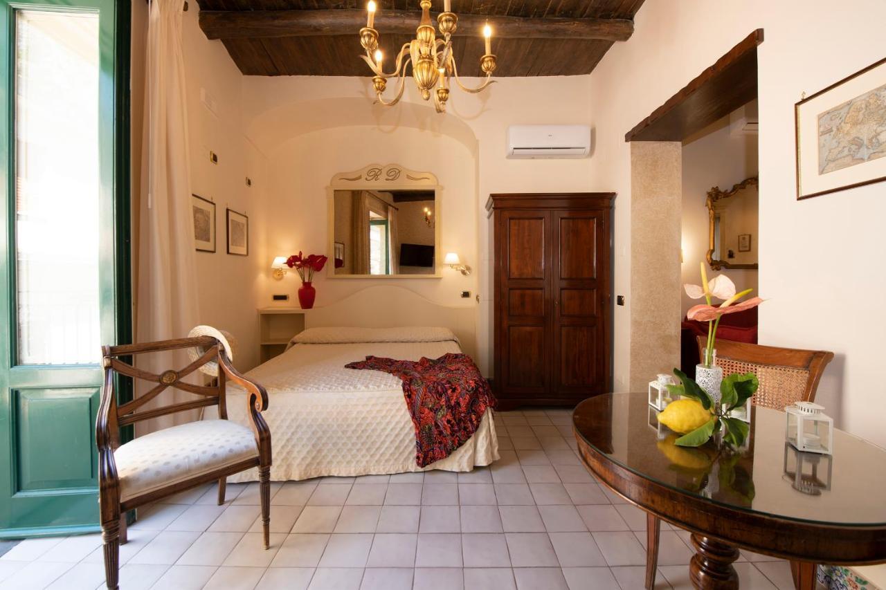 Amalfi Old Square Room & Apartments Exterior foto