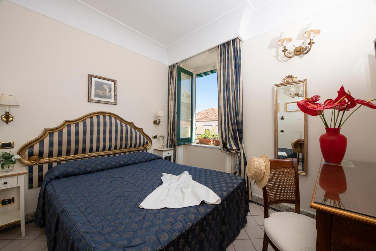 Amalfi Old Square Room & Apartments Exterior foto
